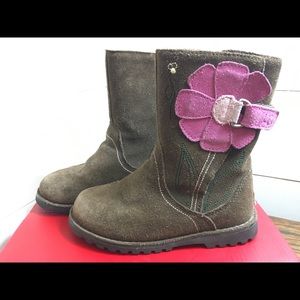 Ugg boots with pink flower